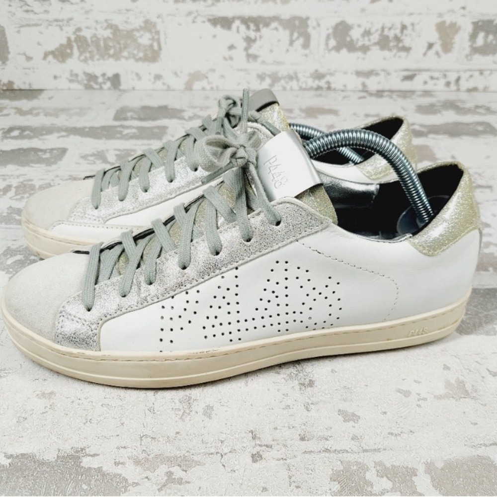 P448 Women Sneakers